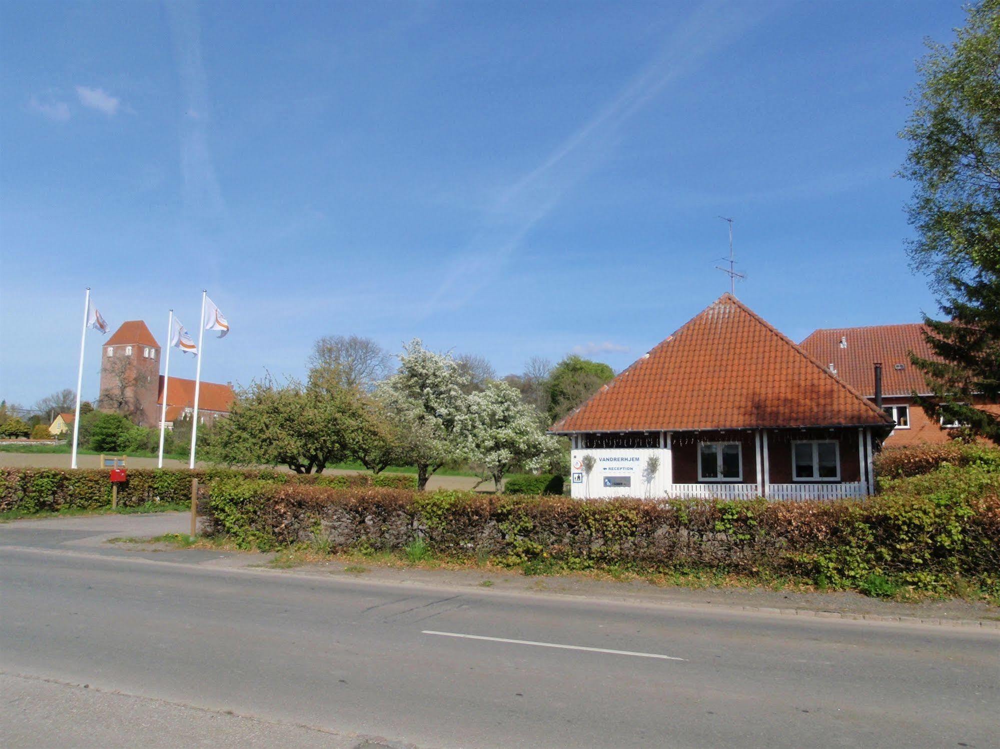 Mon Hostel & Vandrehjem Borre Exteriér fotografie